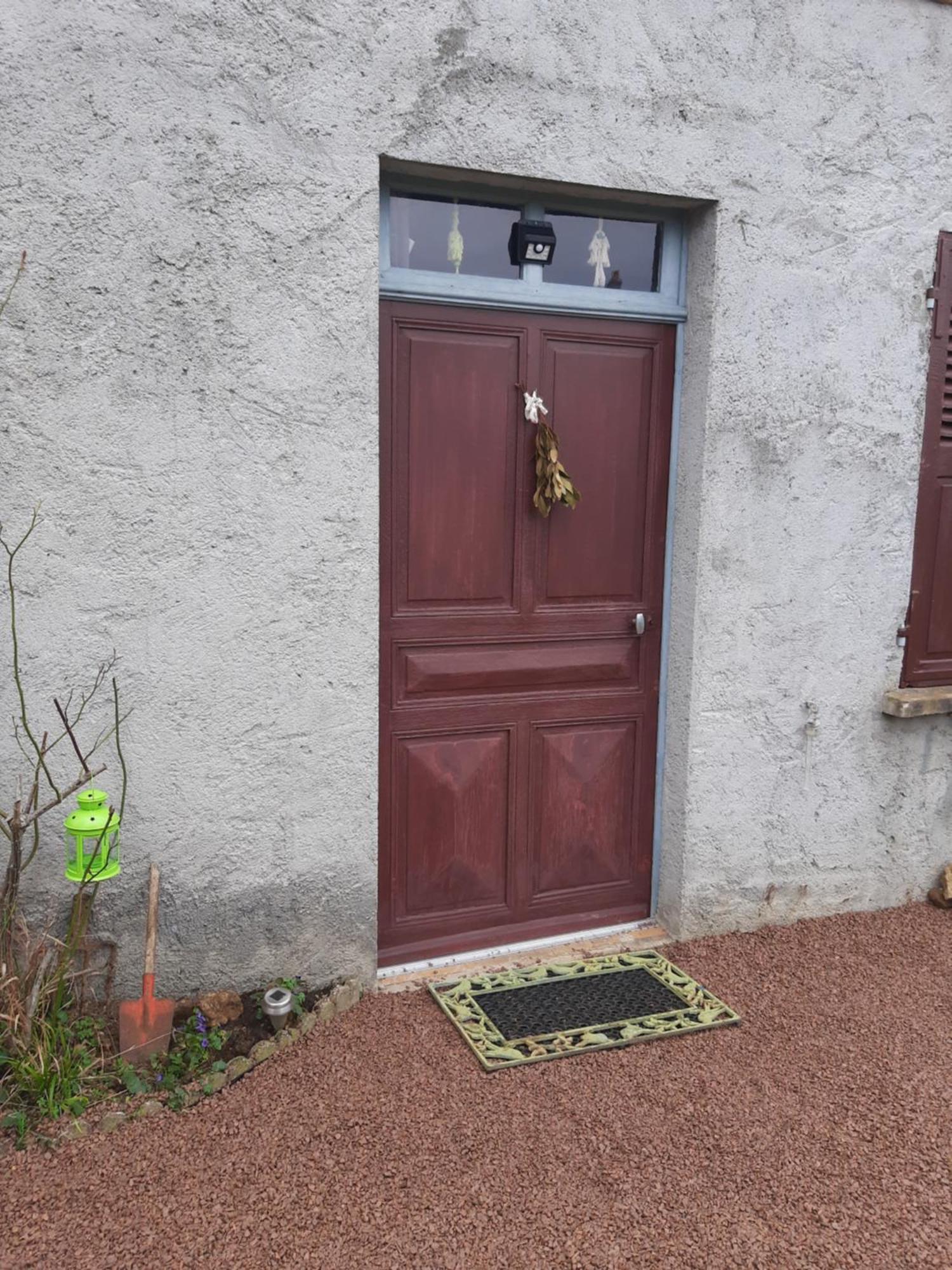 Notre village Papillon gite bed&breakfast Neret Extérieur photo