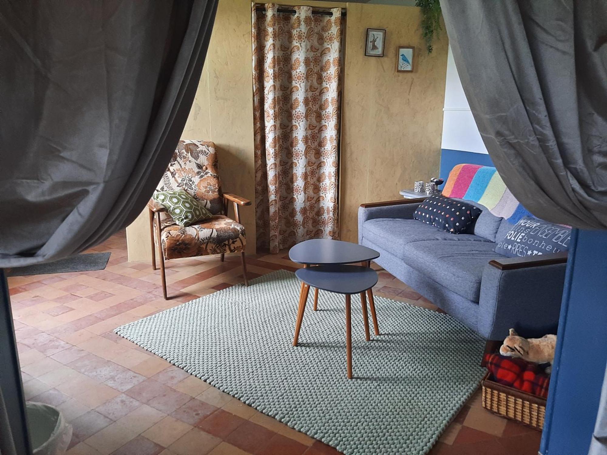 Notre village Papillon gite bed&breakfast Neret Extérieur photo